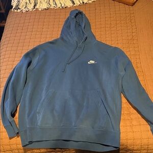 Nike Men's Hoodie in Deep Blue